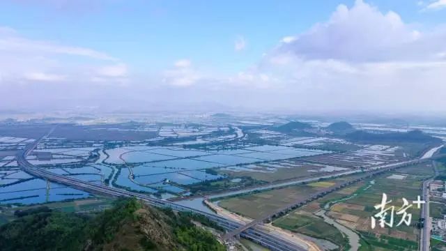 兴汕高速海红段二期工程路段航拍。 图片