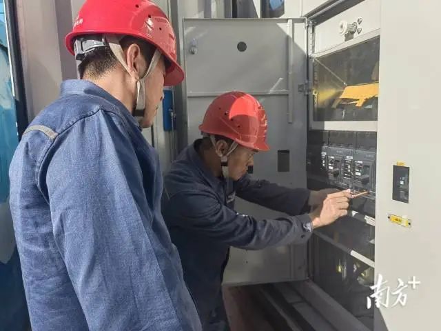 汕尾红海湾宫前村新建配变投产,护航十五运会。 图片